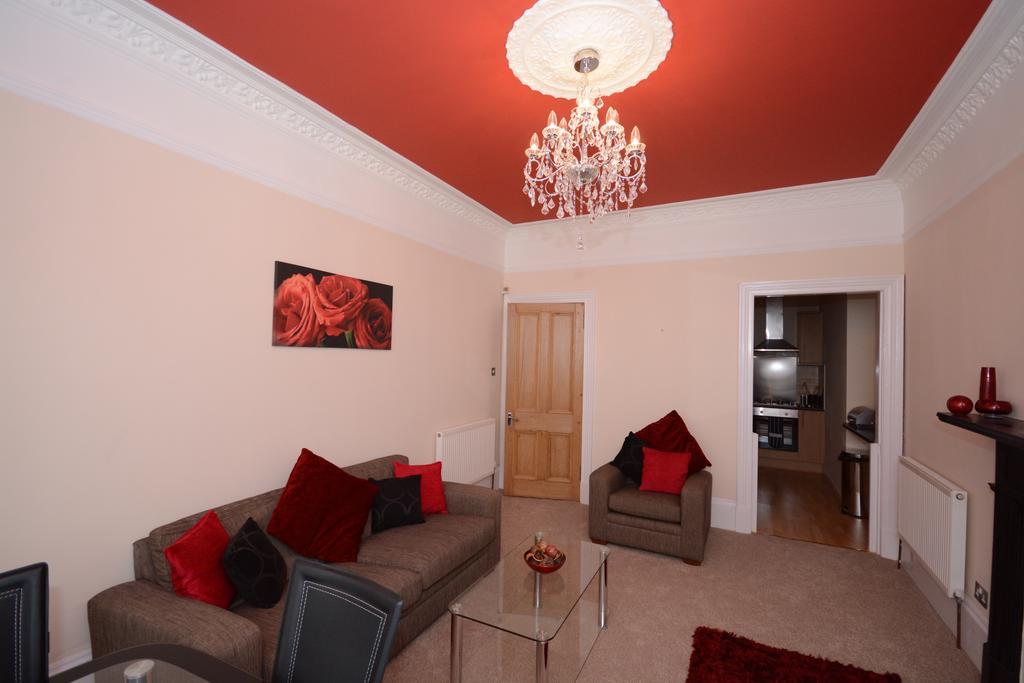 Townhead Apartments Glasgow Airport Paisley Room photo